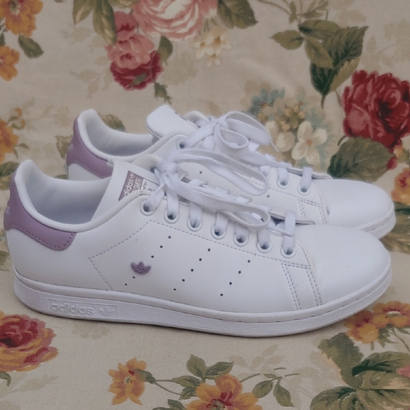Adidas Stan Smith Women'sWhite and Lavender Sneakers Size 7.5 - Picture 8 of 17